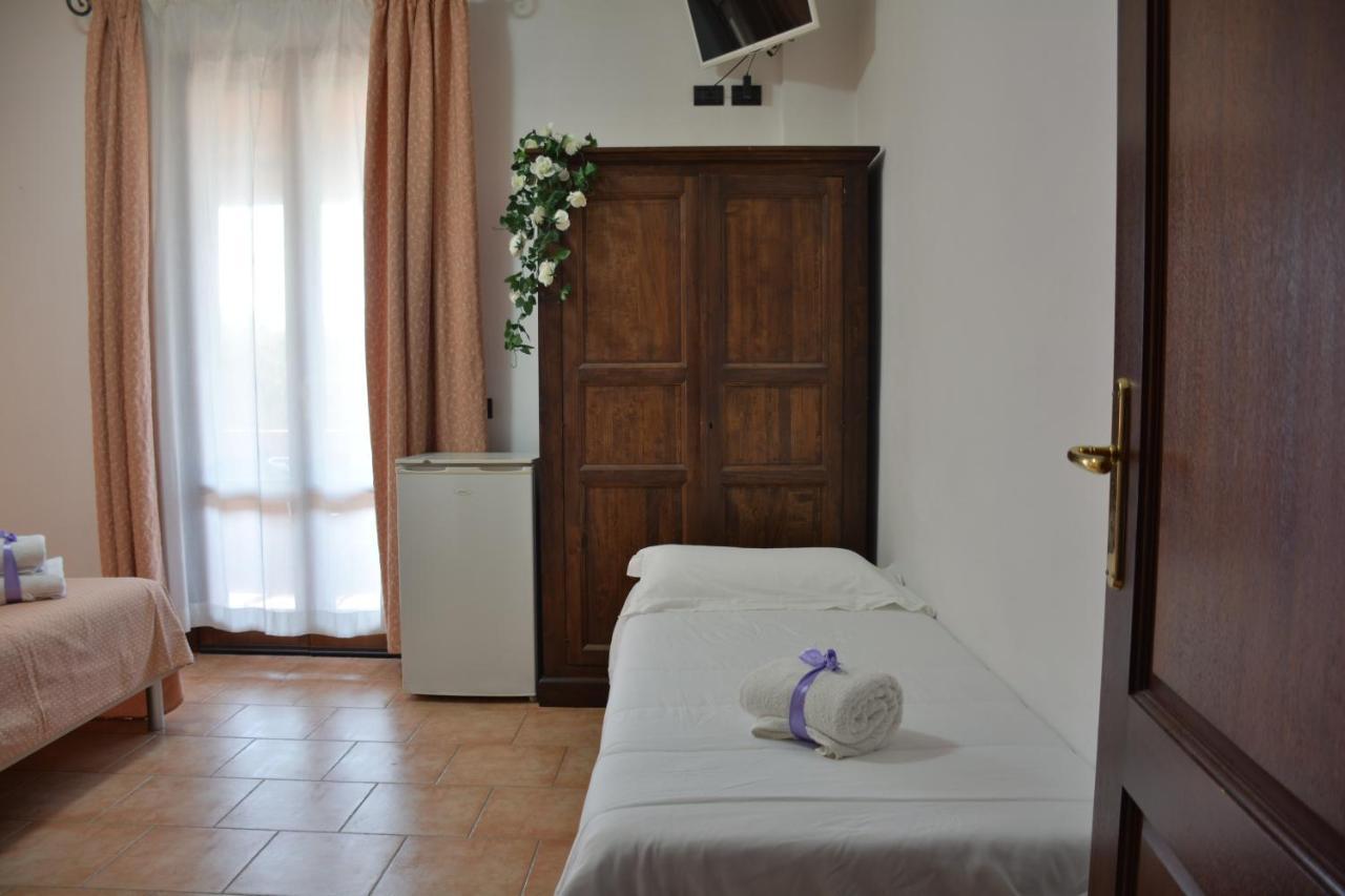 Hotel Villa Paradiso Riparbella Exteriör bild