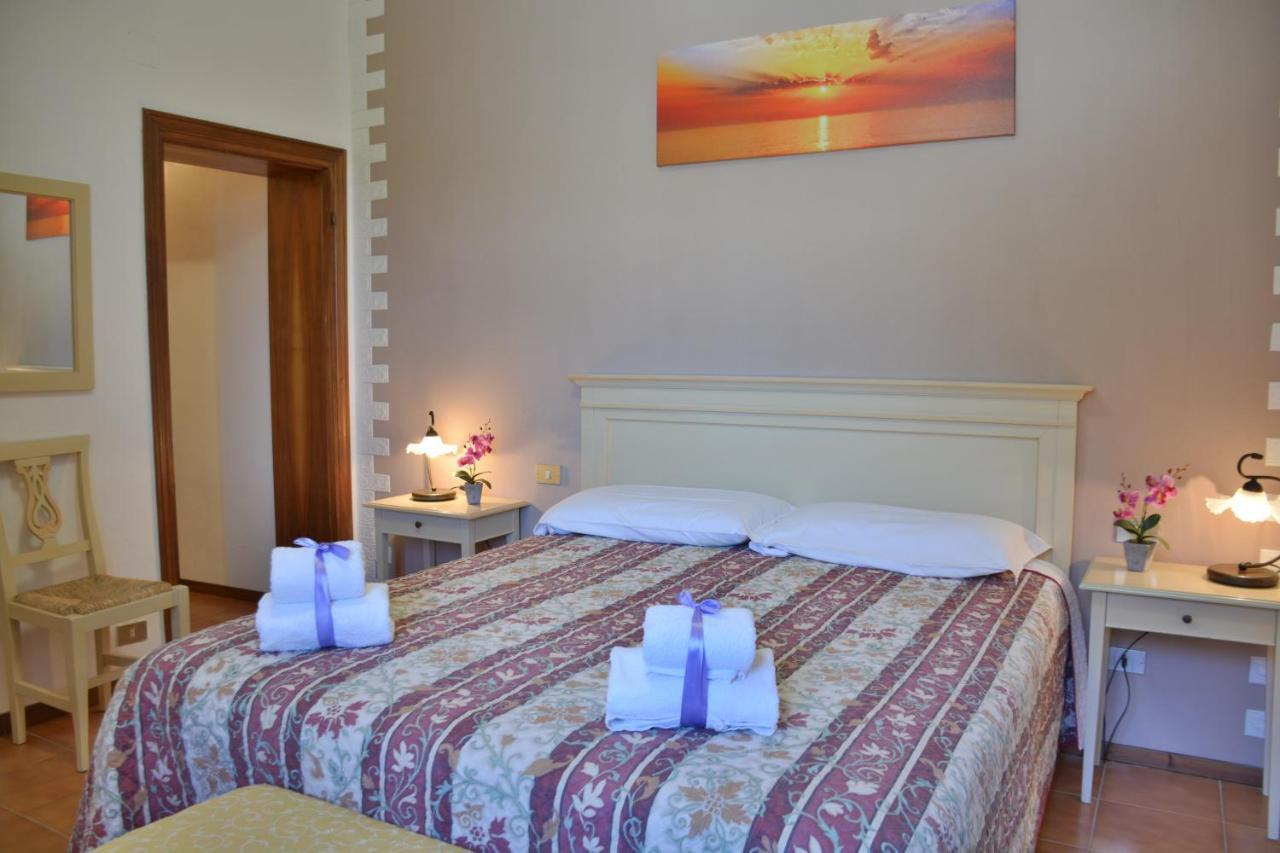Hotel Villa Paradiso Riparbella Exteriör bild