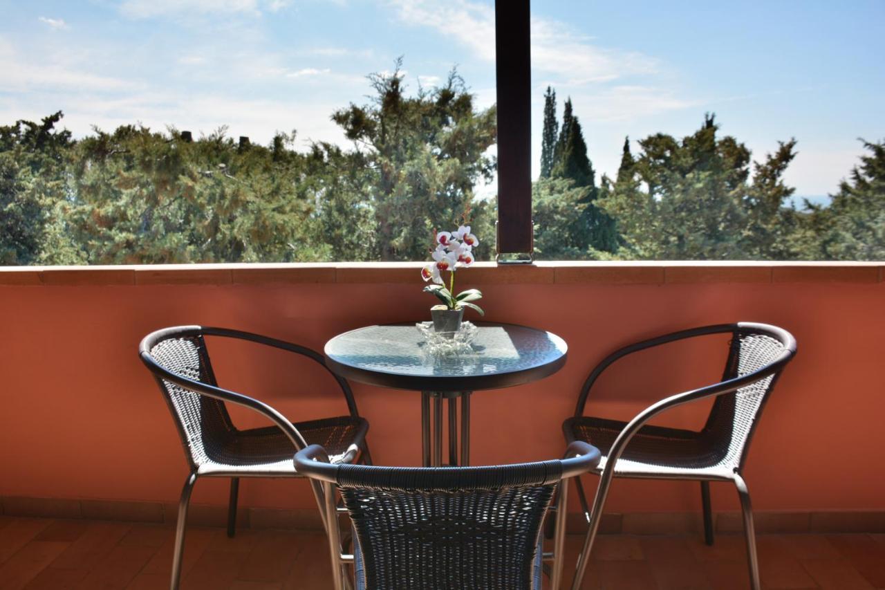 Hotel Villa Paradiso Riparbella Exteriör bild